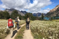 Day 5: Starting out, next to Lago Jeinemeni